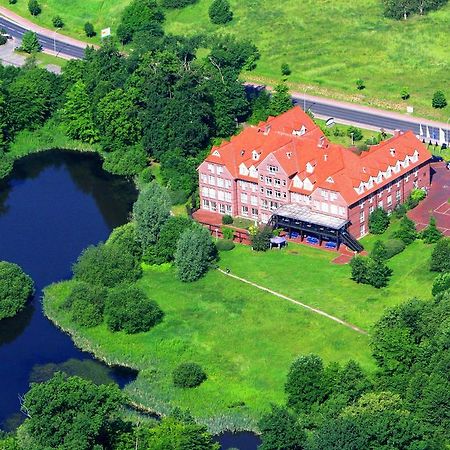 Park Hotel Fasanerie Нойстрелиц Екстериор снимка