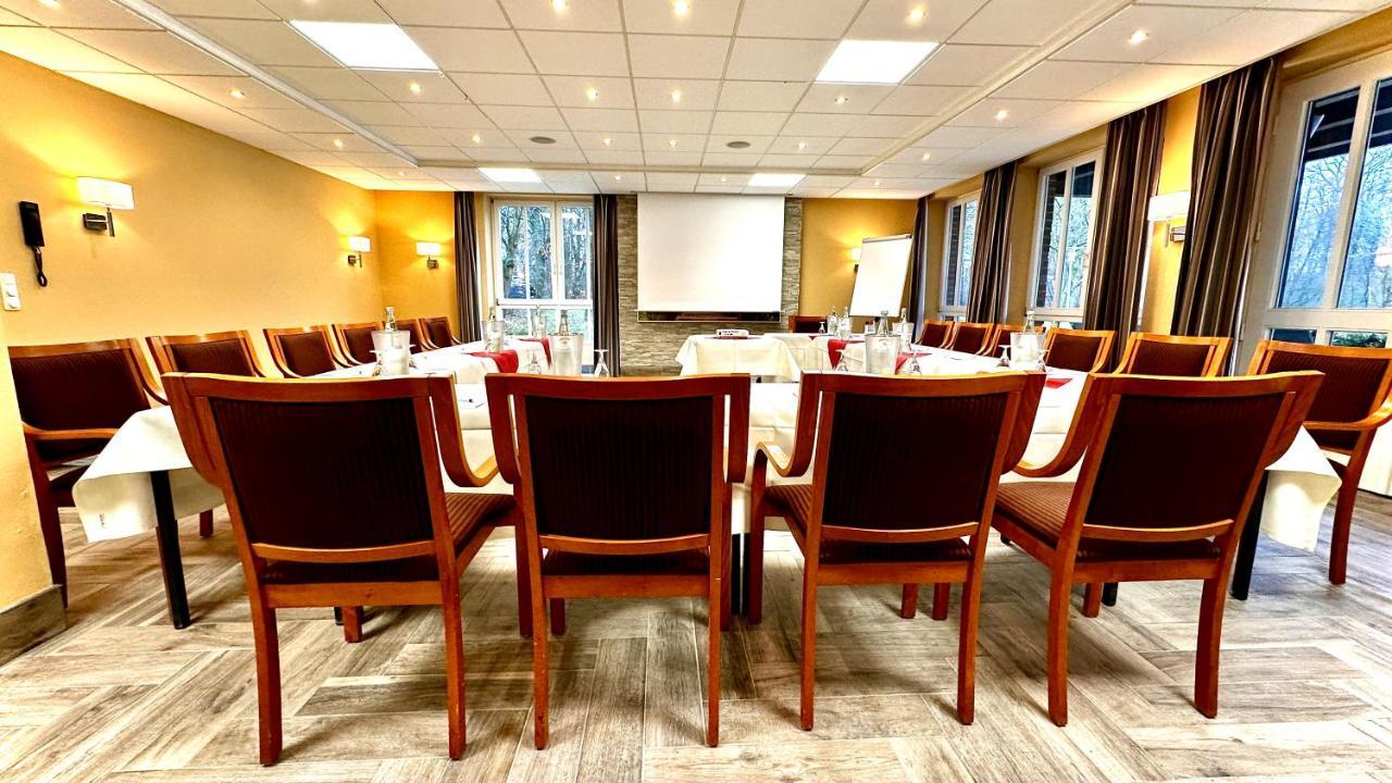 Park Hotel Fasanerie Нойстрелиц Екстериор снимка