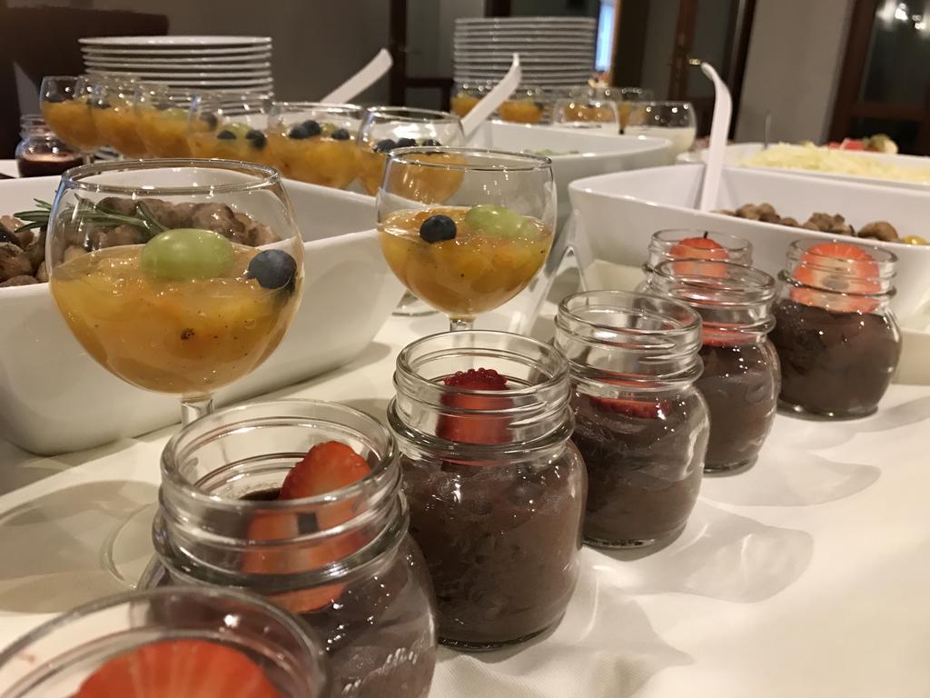 Park Hotel Fasanerie Нойстрелиц Екстериор снимка