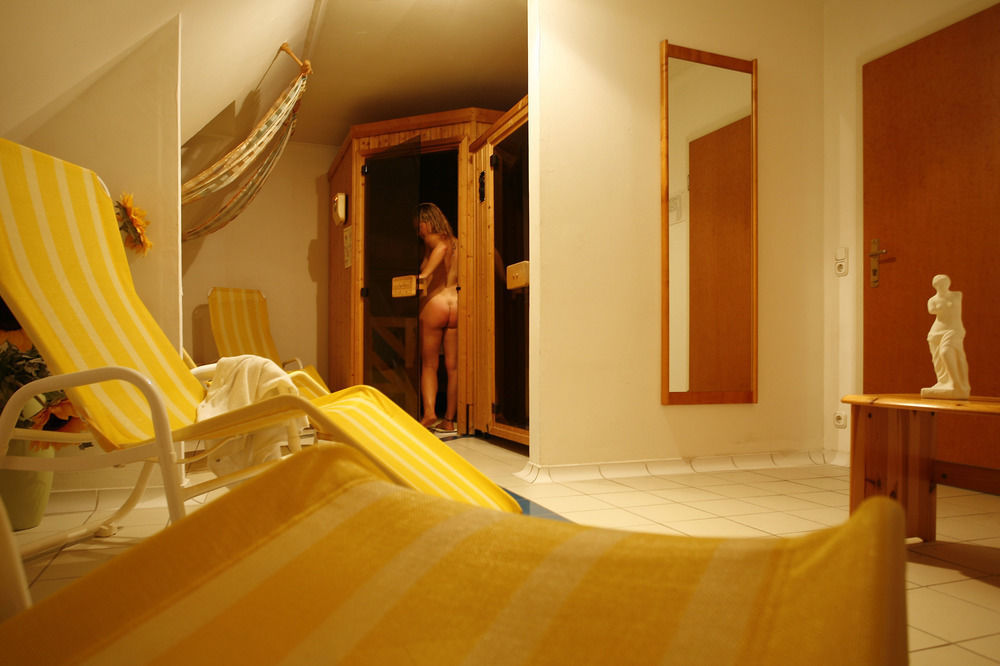 Park Hotel Fasanerie Нойстрелиц Екстериор снимка